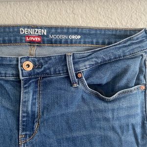 Women’s Levi’s Modern Cropped Capris “Denzen”